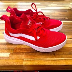 Vans ultra range, red and white